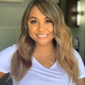 Meet your Posher, Leslie